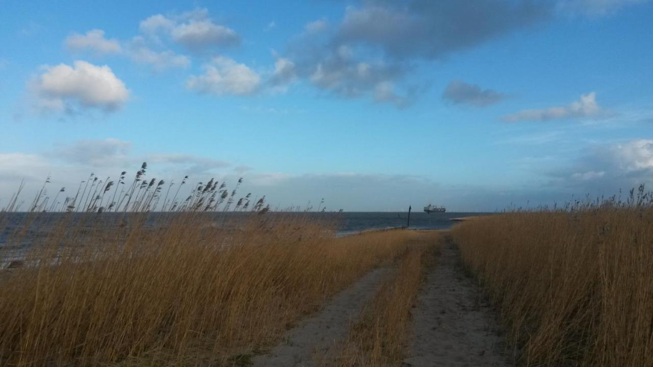 Altes Pastorenhus - Land Und Meer Osterbruch Esterno foto